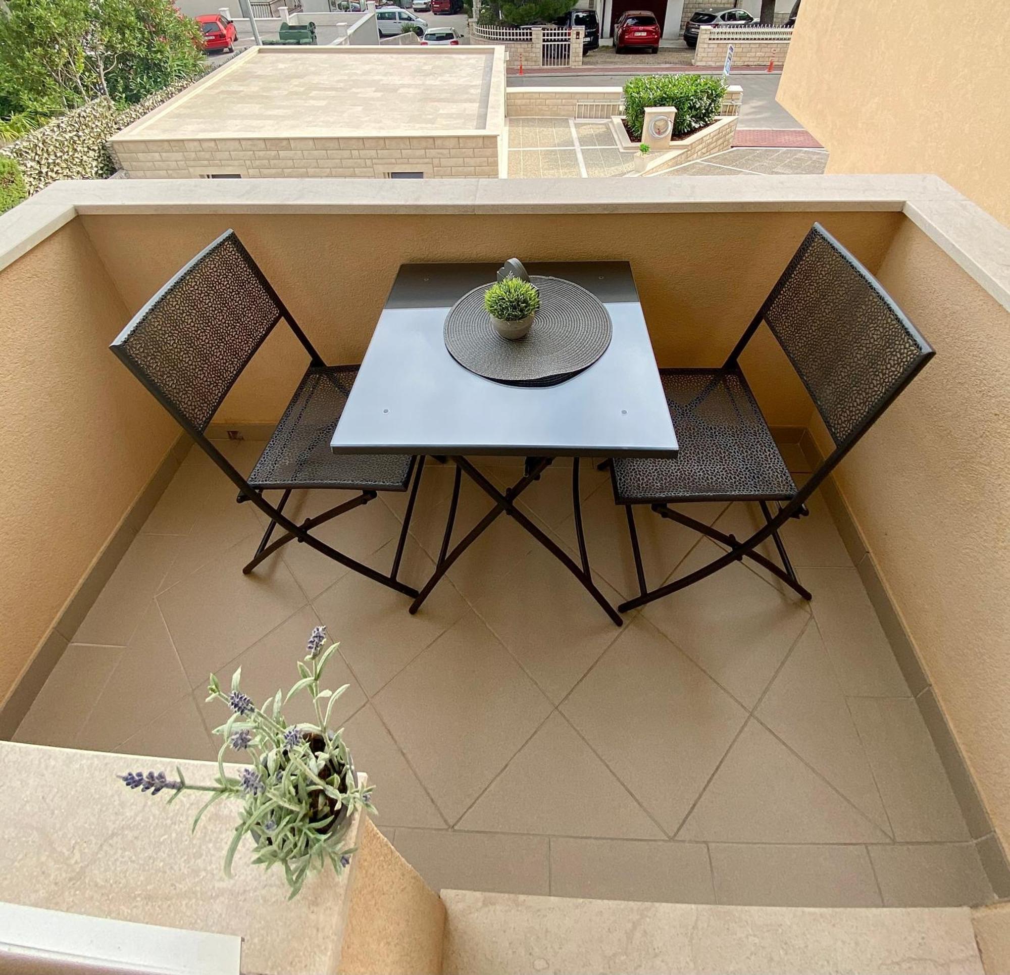 Deluxe Apartments Kate Makarska Exterior foto